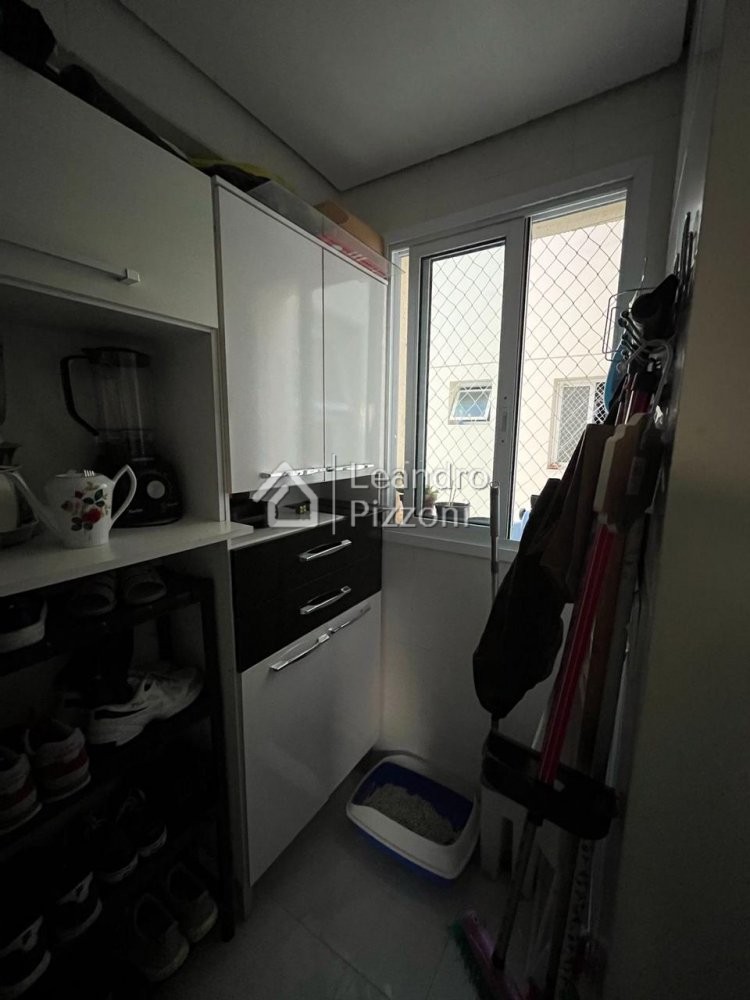 Apartamento à venda com 2 quartos, 69m² - Foto 10