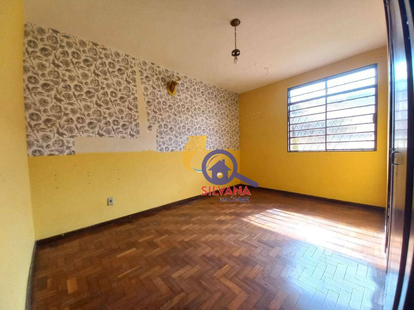 Casa à venda com 3 quartos, 260m² - Foto 17