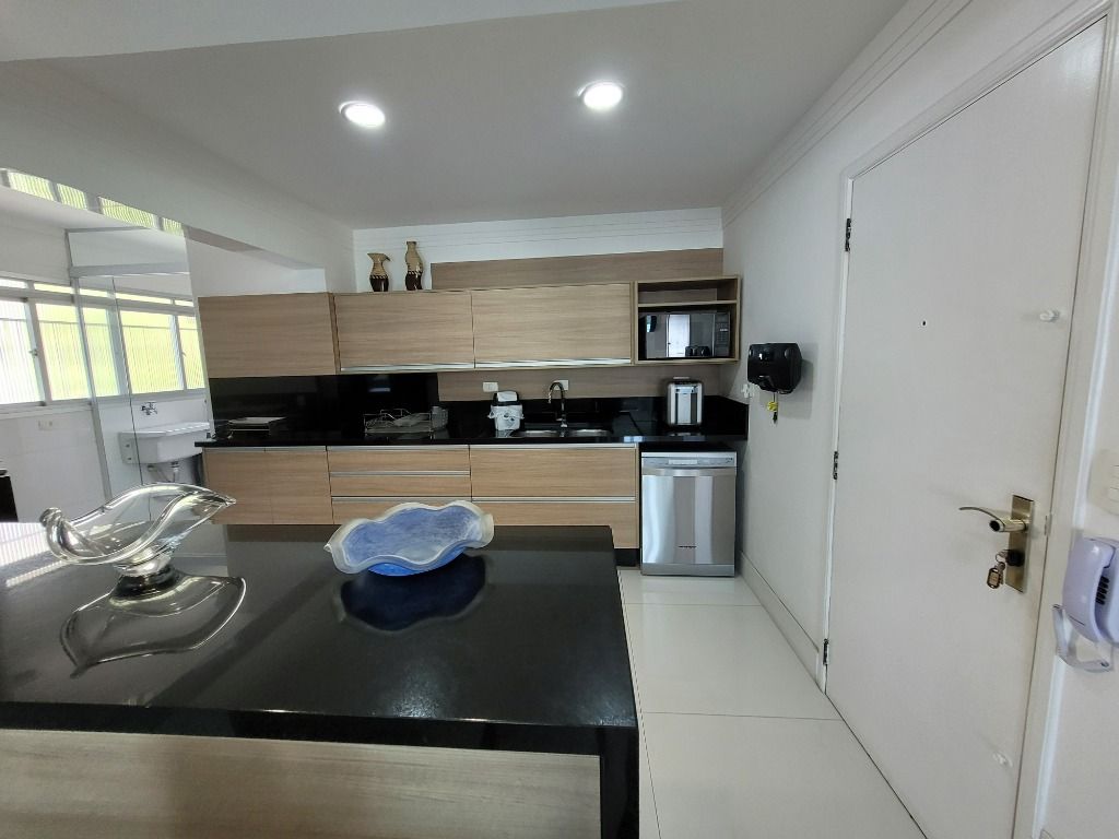 Apartamento à venda com 3 quartos, 168m² - Foto 15