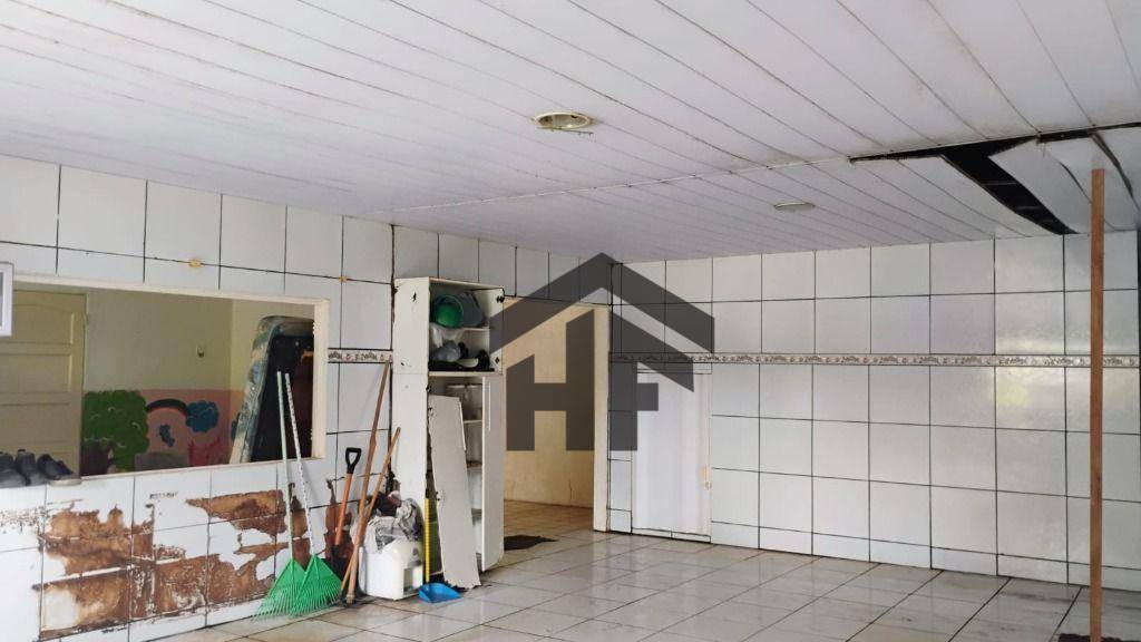 Casa à venda com 2 quartos, 990M2 - Foto 15