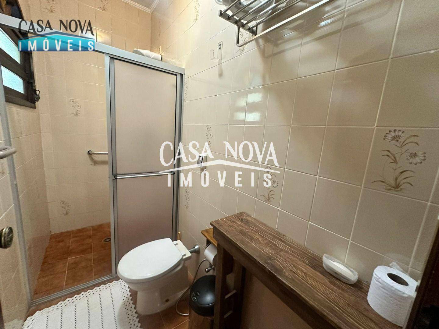 Casa de Condomínio para alugar com 4 quartos, 400m² - Foto 10