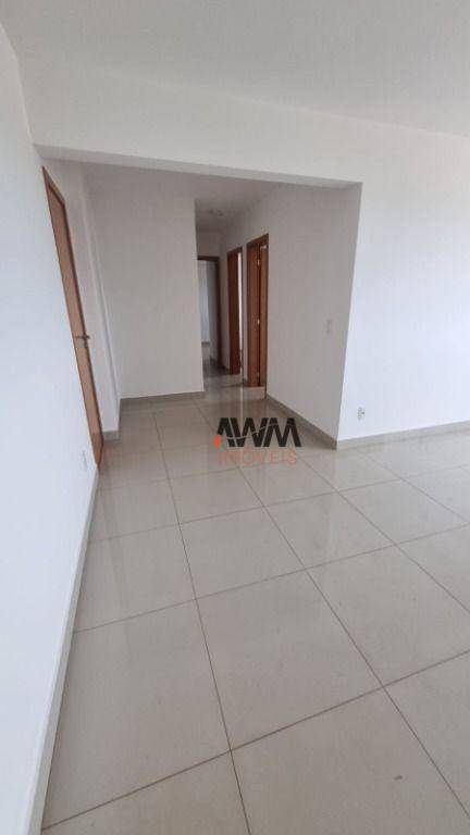 Apartamento à venda com 3 quartos, 77m² - Foto 4