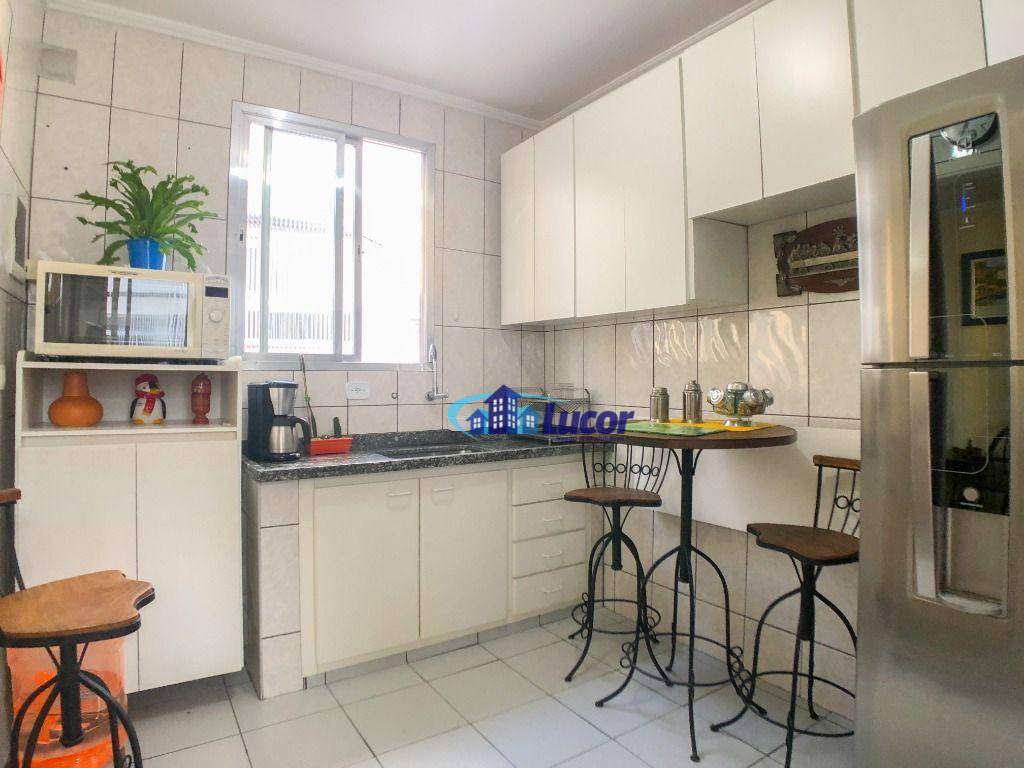 Apartamento à venda com 2 quartos, 74m² - Foto 2