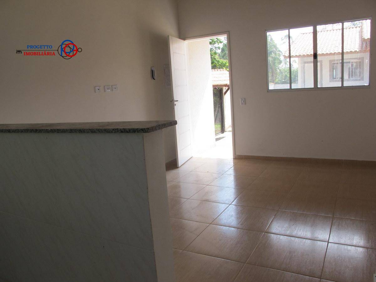 Casa de Condomínio à venda com 2 quartos, 71m² - Foto 5