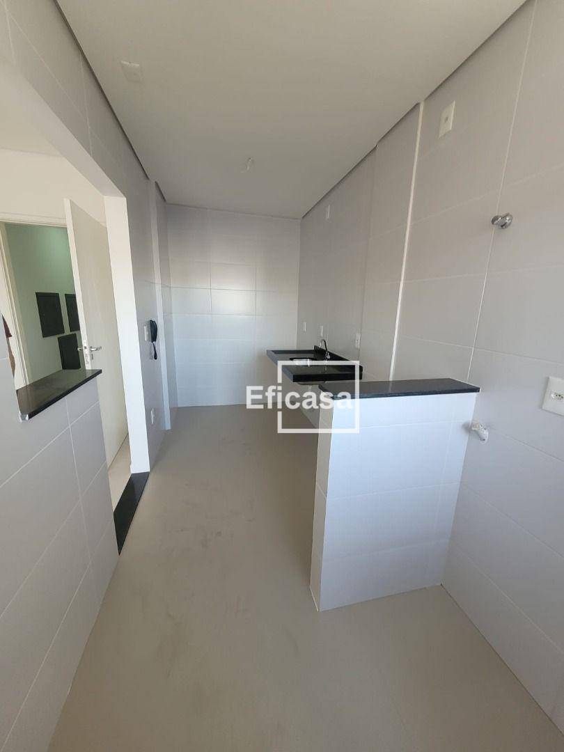 Apartamento à venda com 3 quartos, 80m² - Foto 11