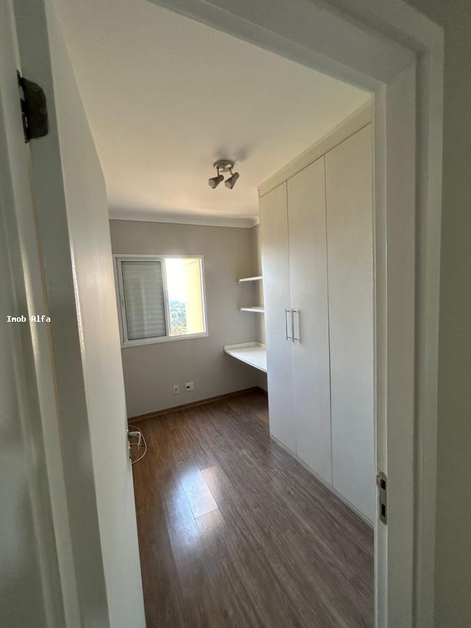 Apartamento à venda com 3 quartos, 74m² - Foto 21