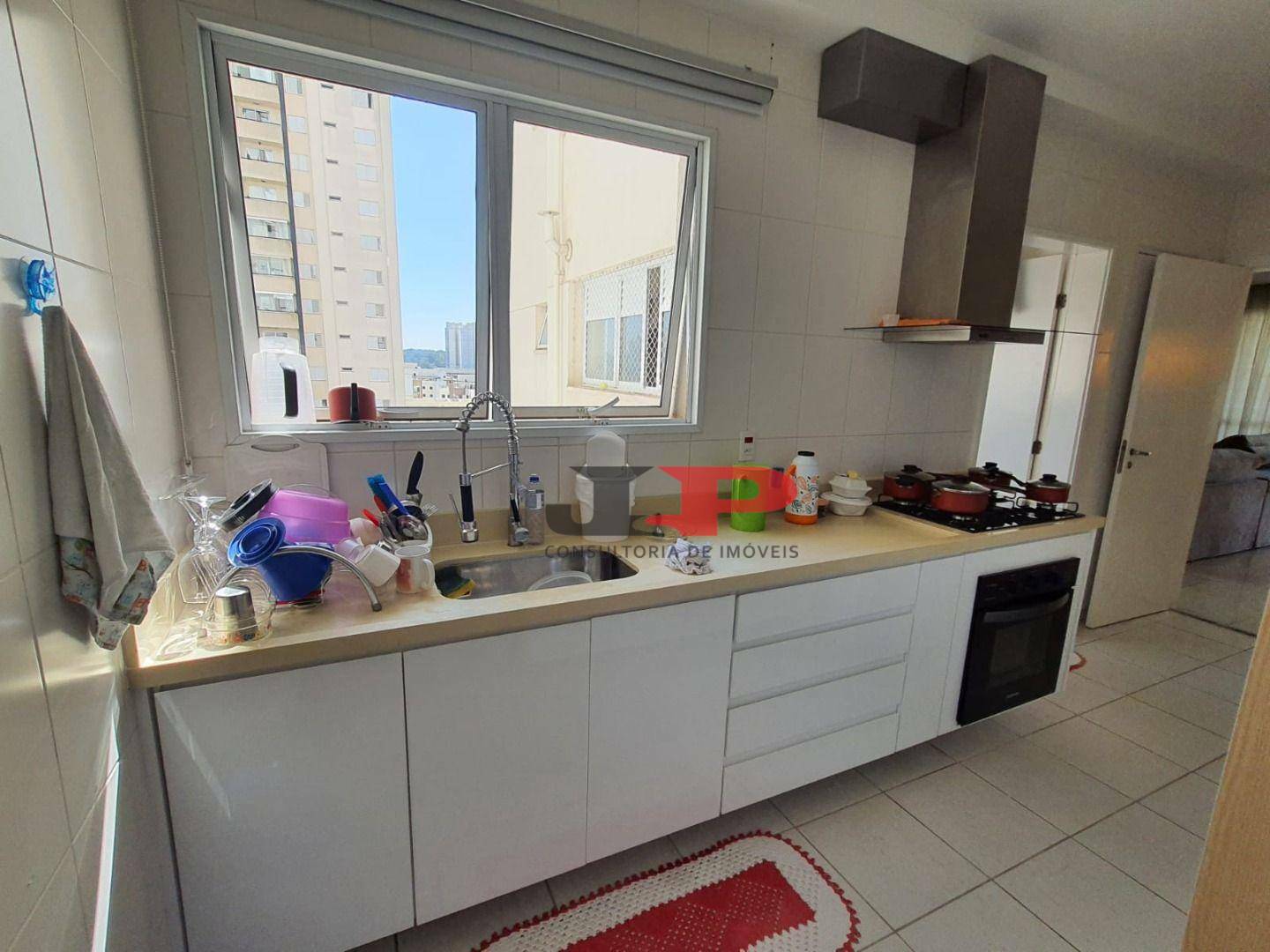 Apartamento à venda com 3 quartos, 124m² - Foto 25