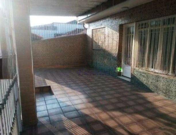 Sobrado à venda com 3 quartos, 180m² - Foto 18