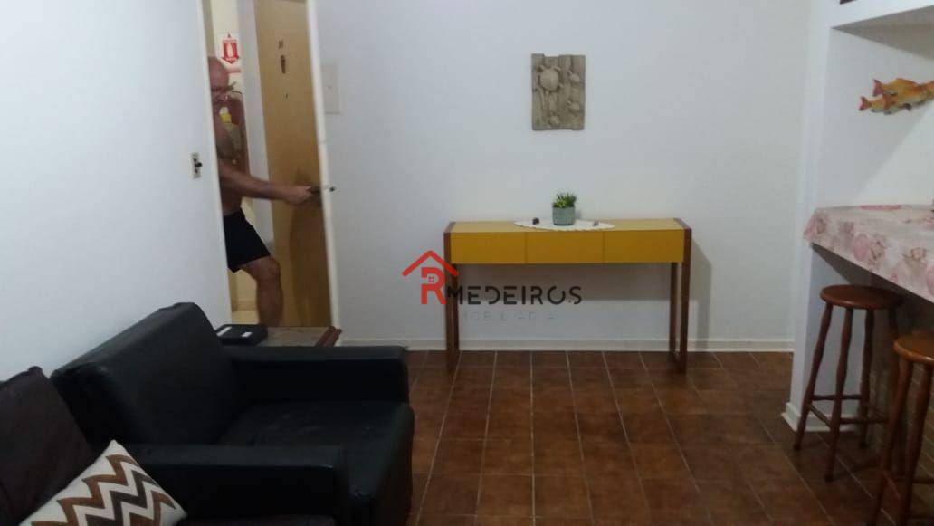 Apartamento à venda com 1 quarto, 45m² - Foto 2