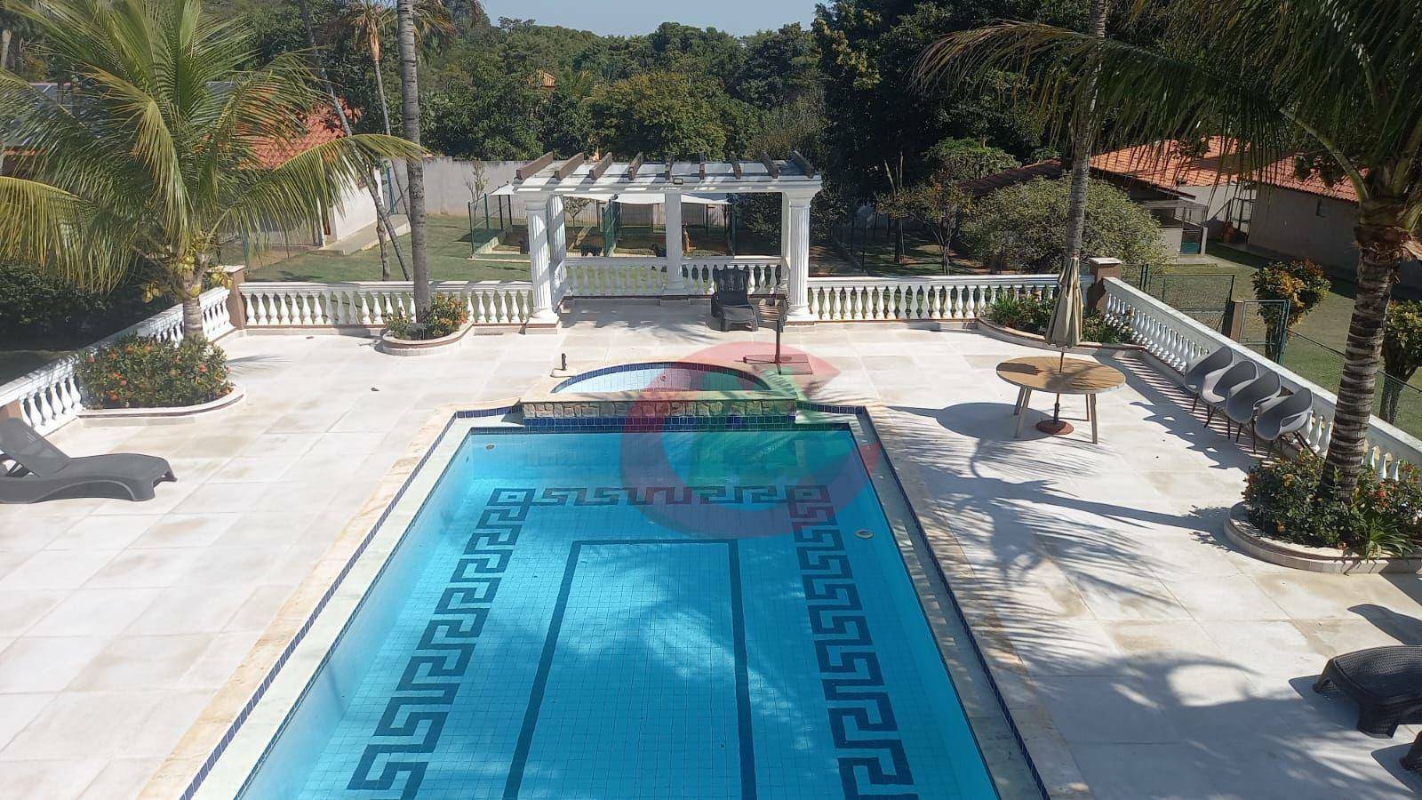 Chácara à venda com 6 quartos, 1100m² - Foto 3