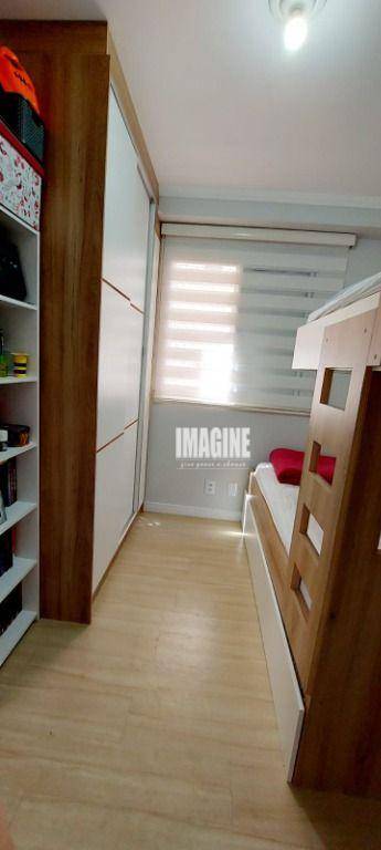 Apartamento à venda com 2 quartos, 42m² - Foto 16