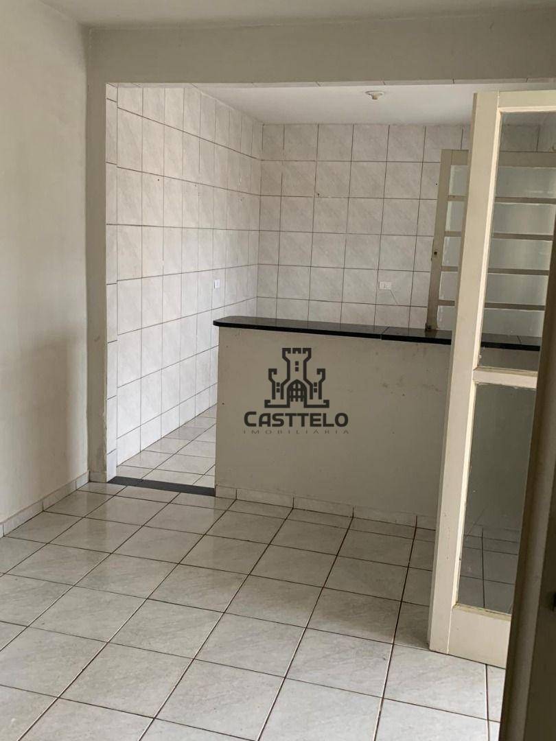 Casa à venda com 5 quartos, 192m² - Foto 13