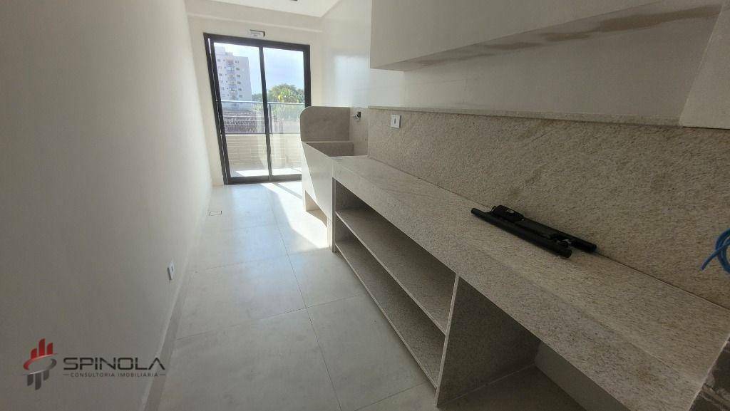 Apartamento à venda com 2 quartos, 69m² - Foto 12