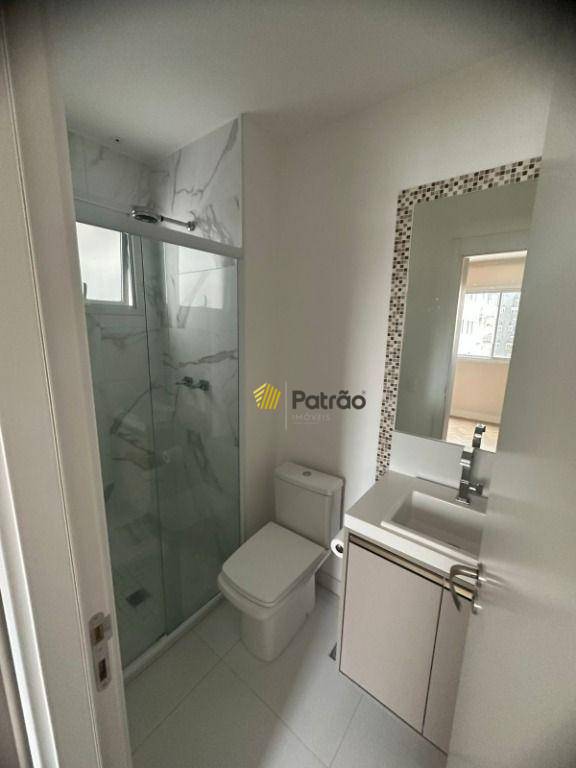 Apartamento para alugar com 2 quartos, 72m² - Foto 12