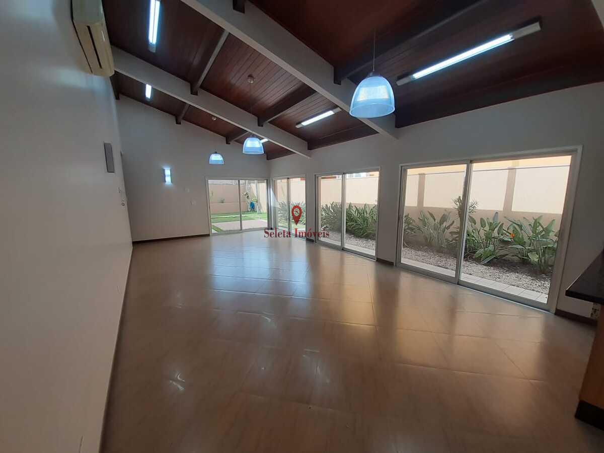 Casa de Condomínio à venda com 3 quartos, 573m² - Foto 7