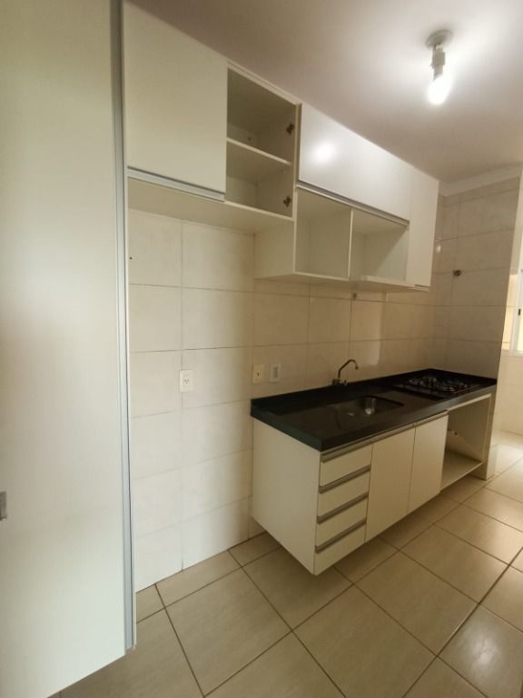 Apartamento à venda com 2 quartos, 64m² - Foto 17