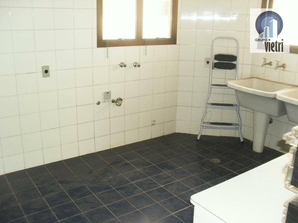 Apartamento à venda com 4 quartos, 354m² - Foto 2