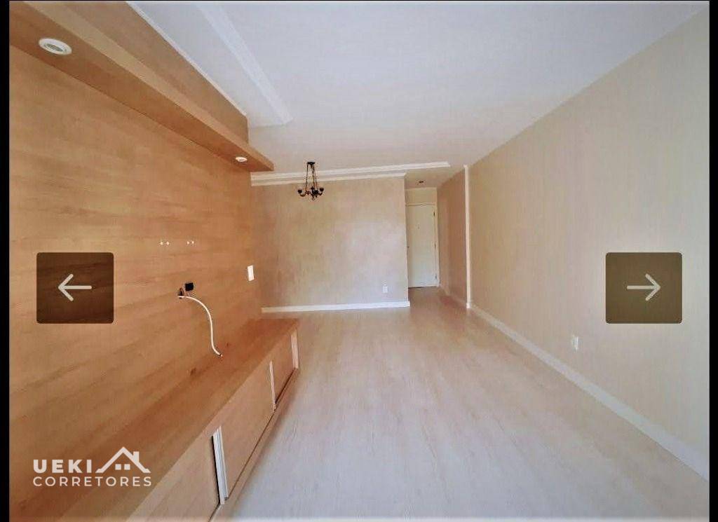 Apartamento à venda com 3 quartos, 79m² - Foto 4