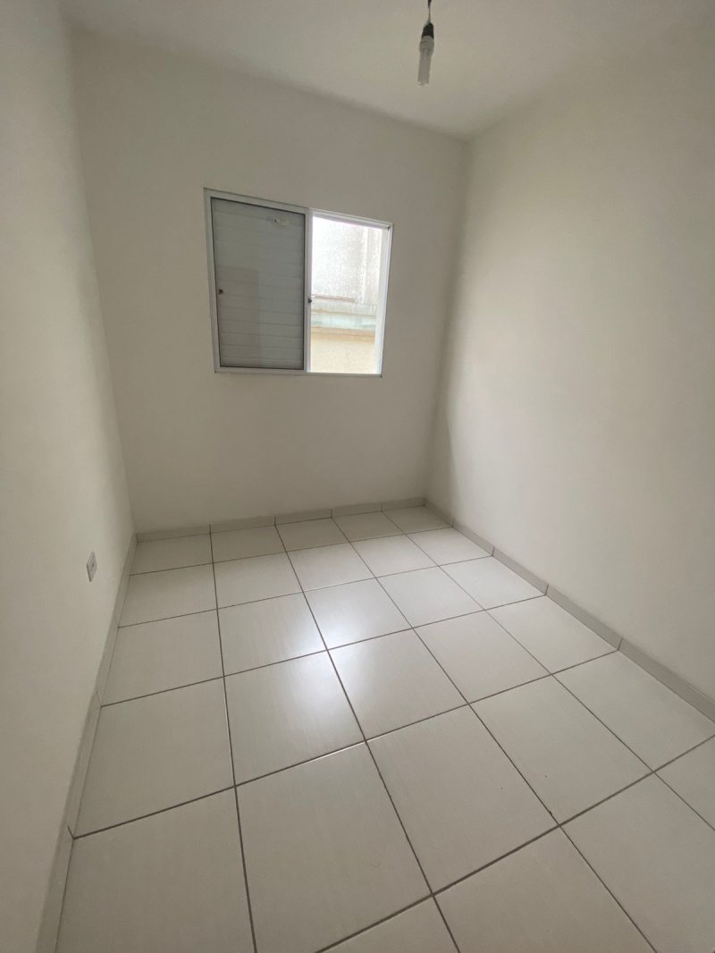 Sobrado à venda com 3 quartos, 70m² - Foto 12