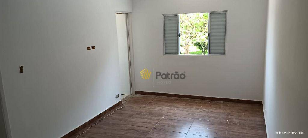 Sobrado à venda com 2 quartos, 129m² - Foto 1