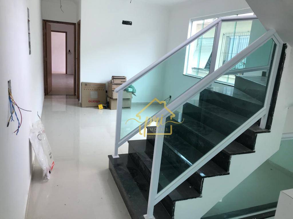 Sobrado à venda com 3 quartos, 170m² - Foto 2