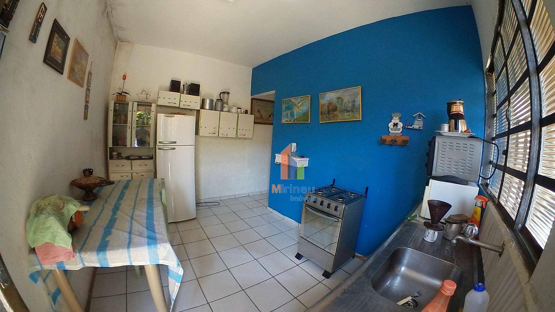 Casa à venda com 3 quartos, 200m² - Foto 18