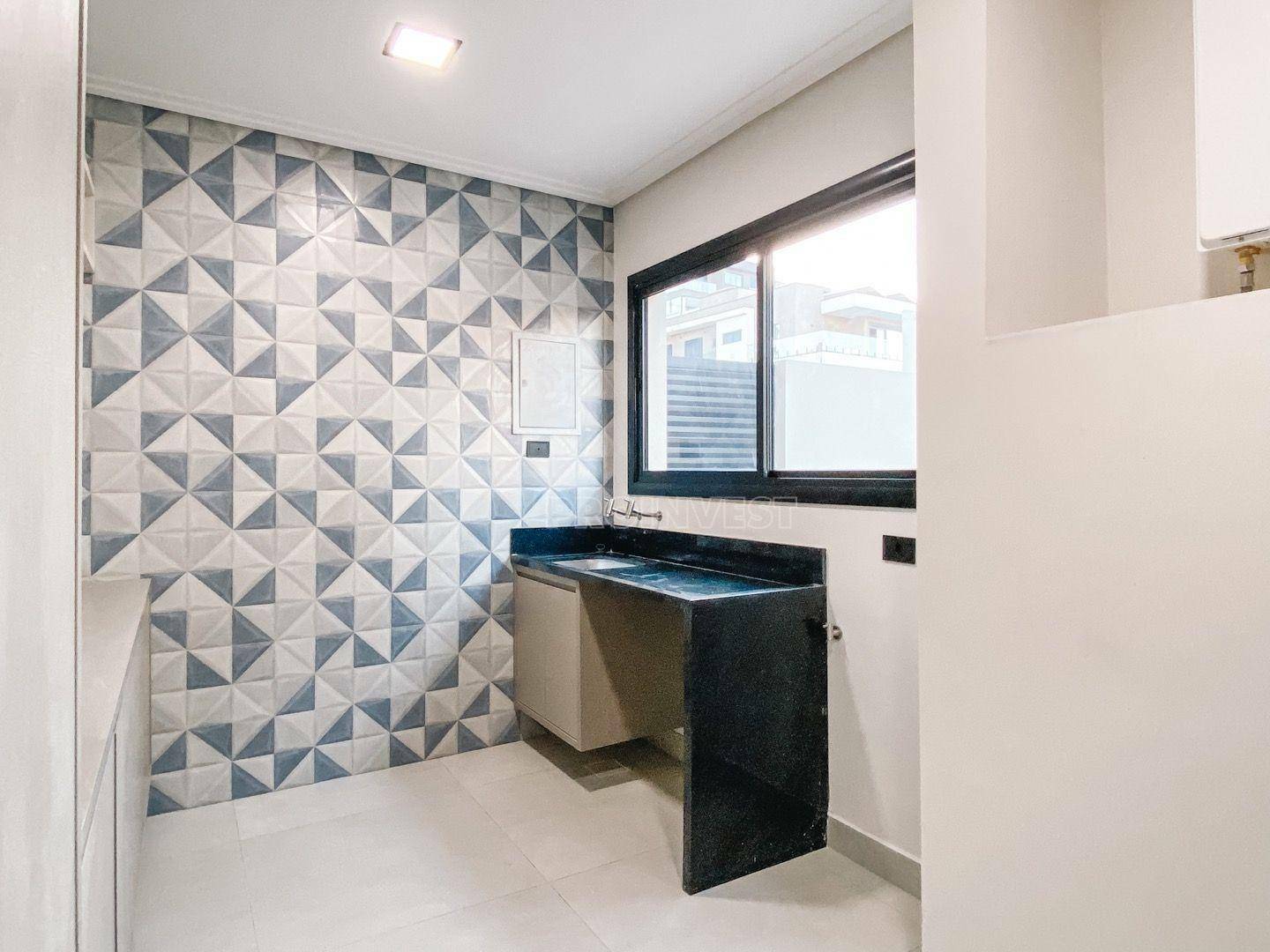 Casa de Condomínio para alugar com 3 quartos, 398m² - Foto 23