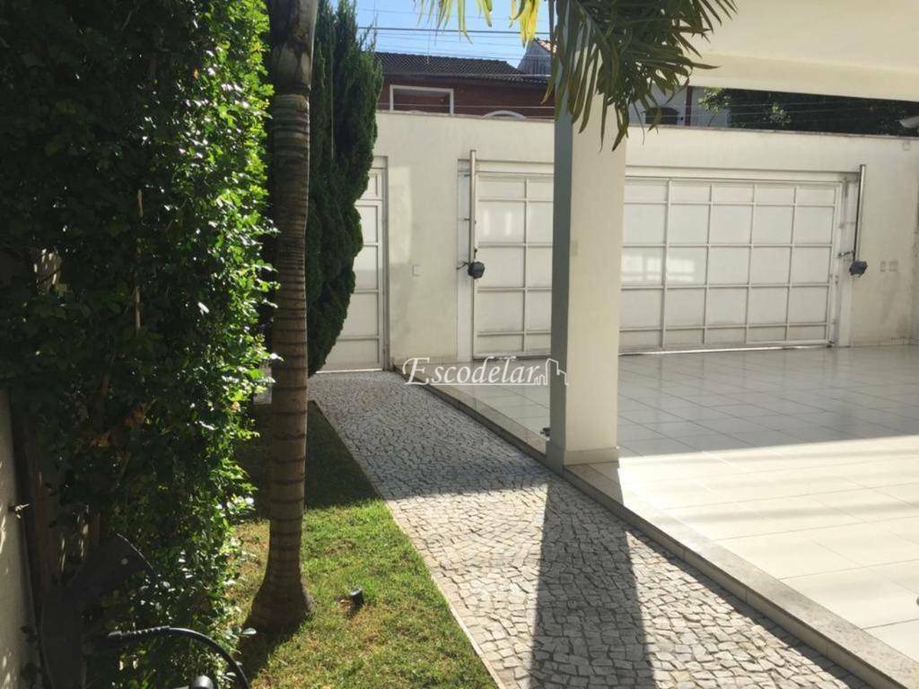 Sobrado à venda com 3 quartos, 254m² - Foto 37