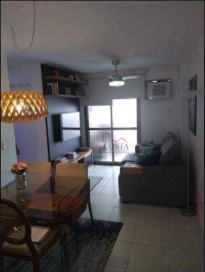 Apartamento à venda com 2 quartos, 70m² - Foto 5