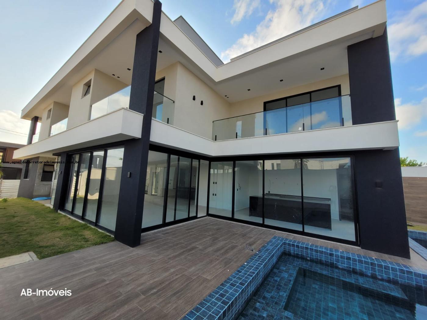 Casa de Condomínio à venda com 7 quartos, 479m² - Foto 1