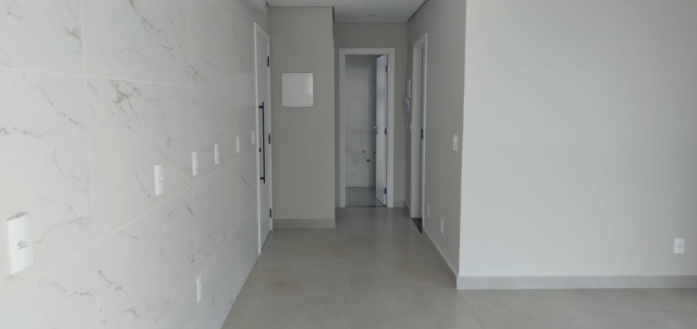 Apartamento à venda com 2 quartos, 64m² - Foto 4