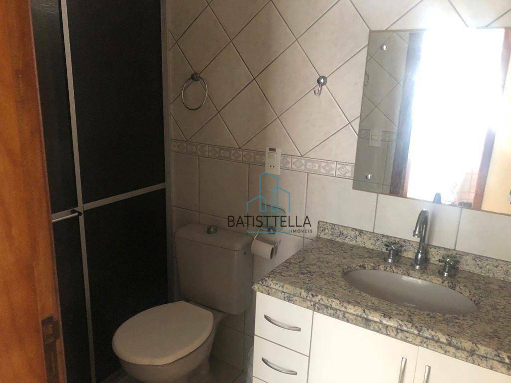 Apartamento à venda com 2 quartos, 70m² - Foto 19