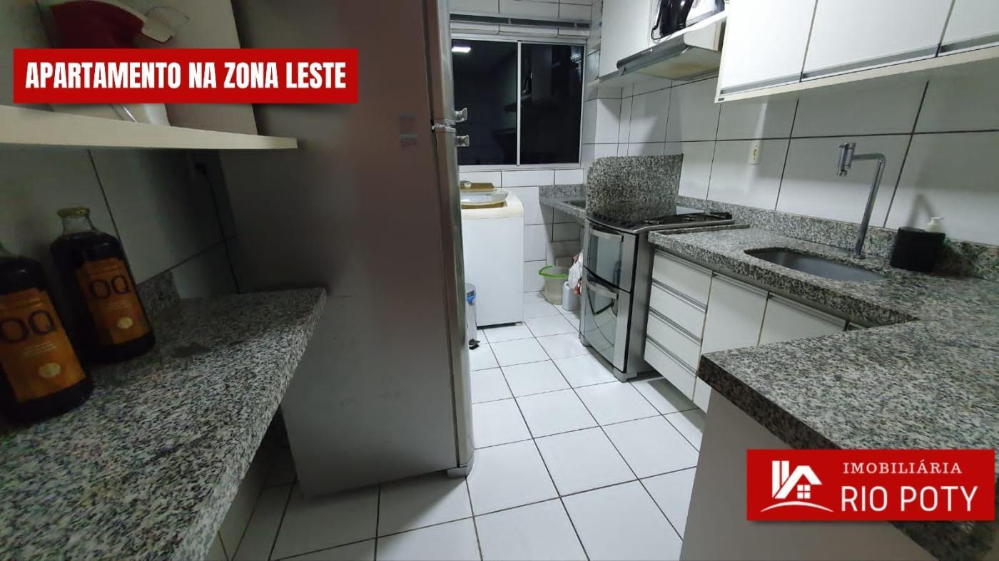 Apartamento à venda com 3 quartos, 69m² - Foto 11