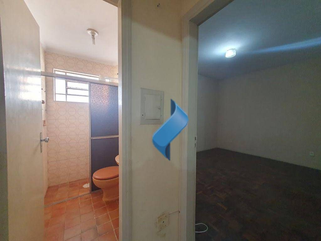 Apartamento para alugar com 2 quartos, 61m² - Foto 7