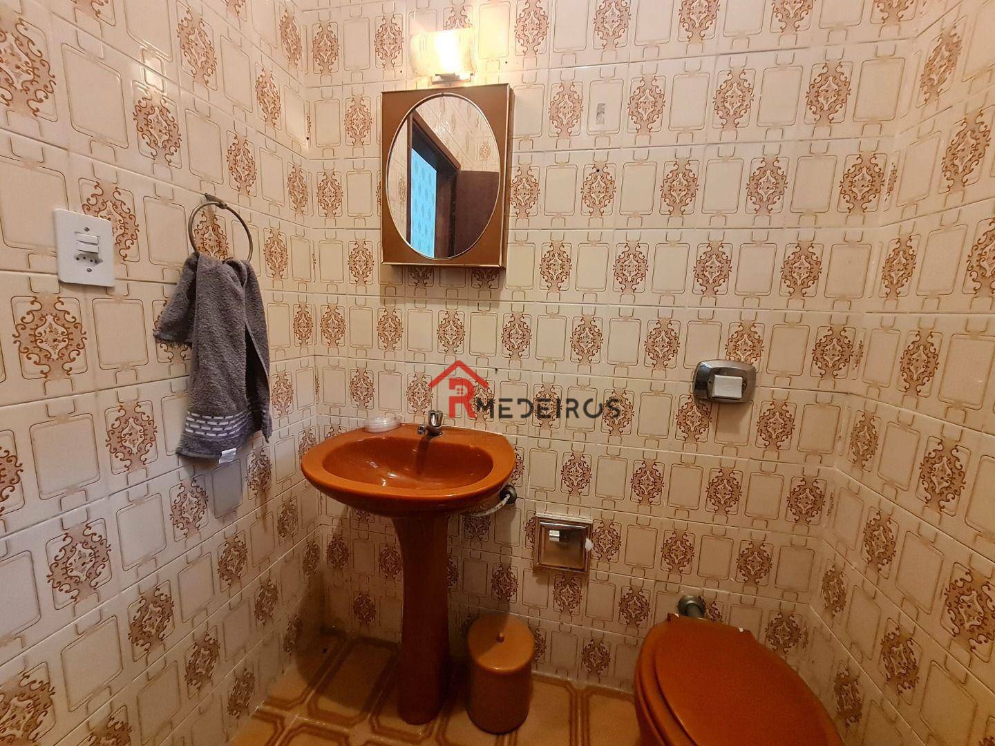 Casa à venda com 3 quartos, 100m² - Foto 7