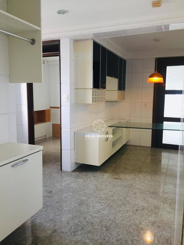 Apartamento à venda com 4 quartos, 270m² - Foto 12