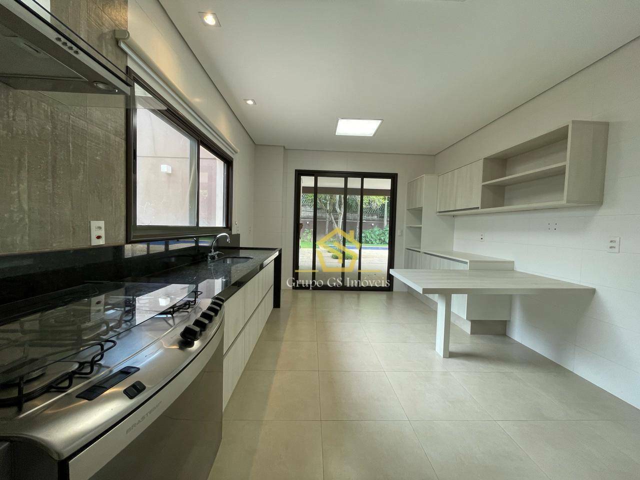 Casa de Condomínio à venda com 3 quartos, 360m² - Foto 16
