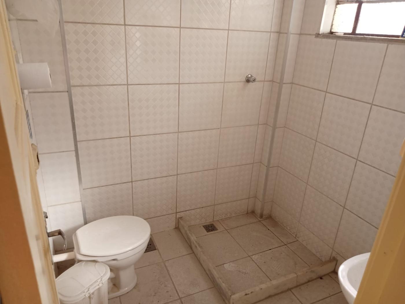 Apartamento à venda com 2 quartos, 70m² - Foto 11