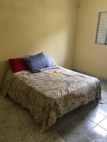 Casa à venda com 2 quartos, 70m² - Foto 6