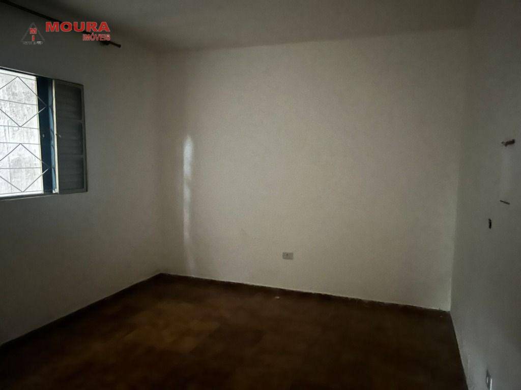 Casa para alugar com 1 quarto, 45m² - Foto 4