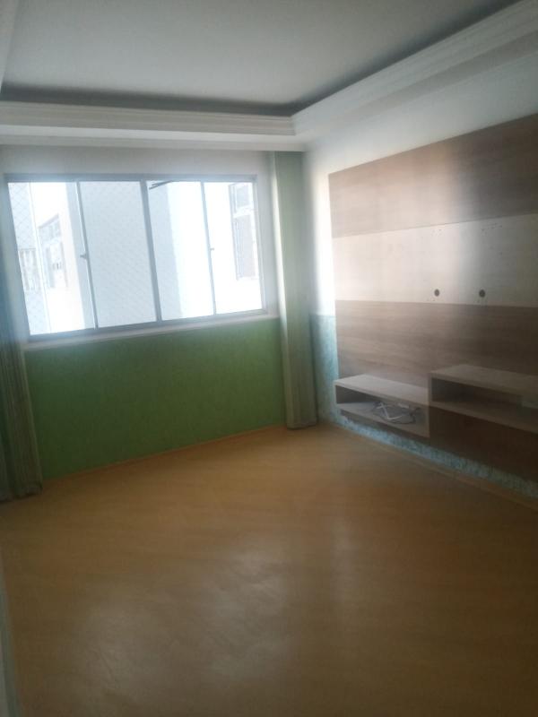 Apartamento à venda com 2 quartos, 65m² - Foto 1