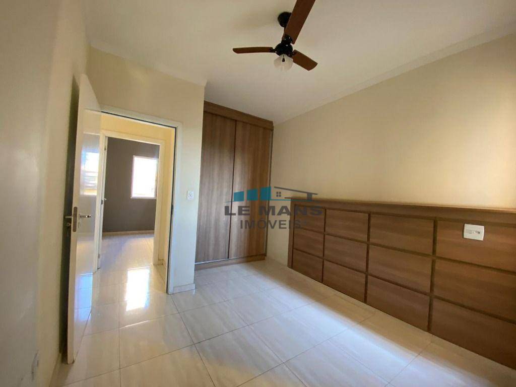 Apartamento à venda e aluguel com 3 quartos, 64m² - Foto 1