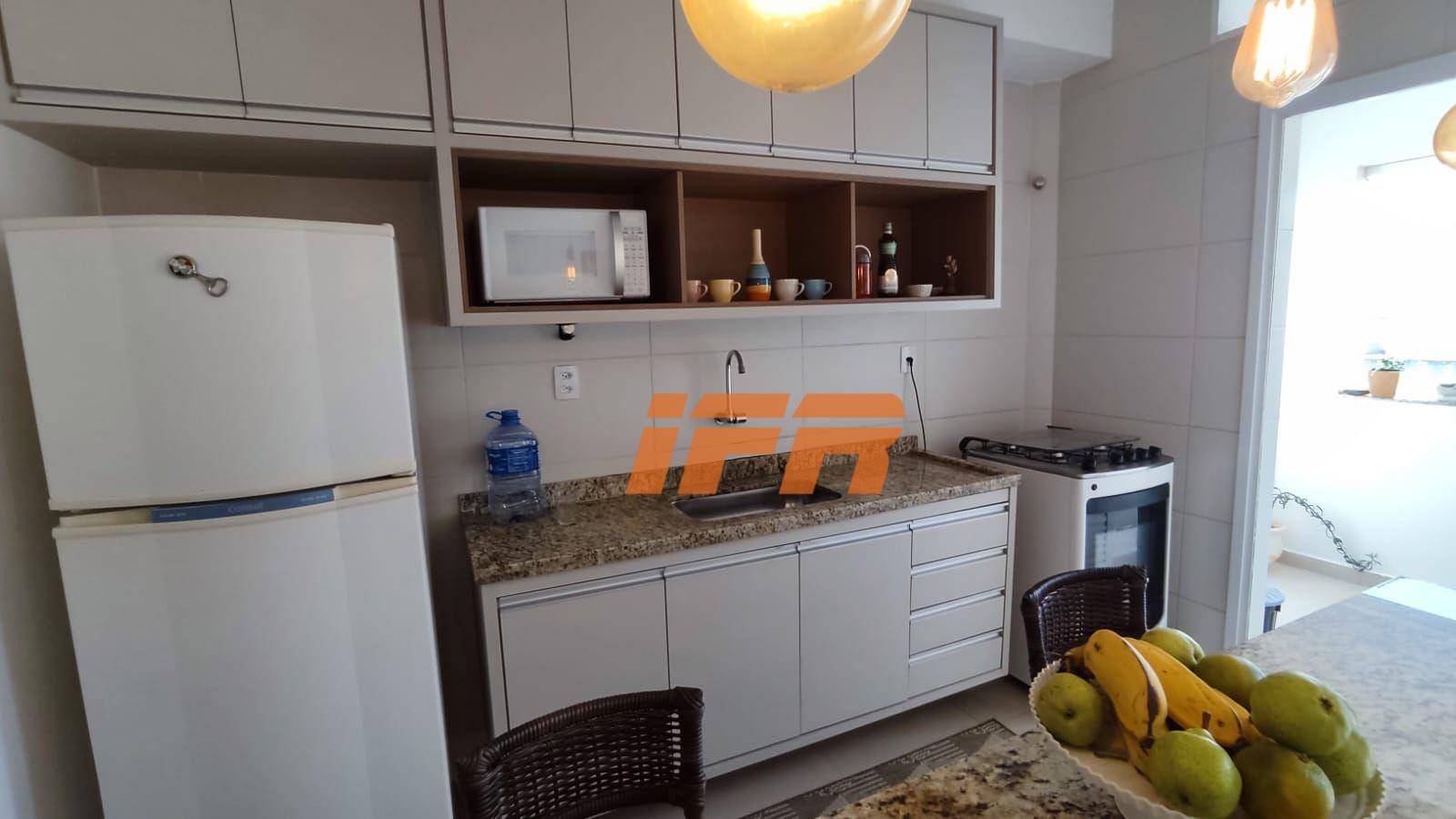 Apartamento à venda com 2 quartos, 69m² - Foto 3