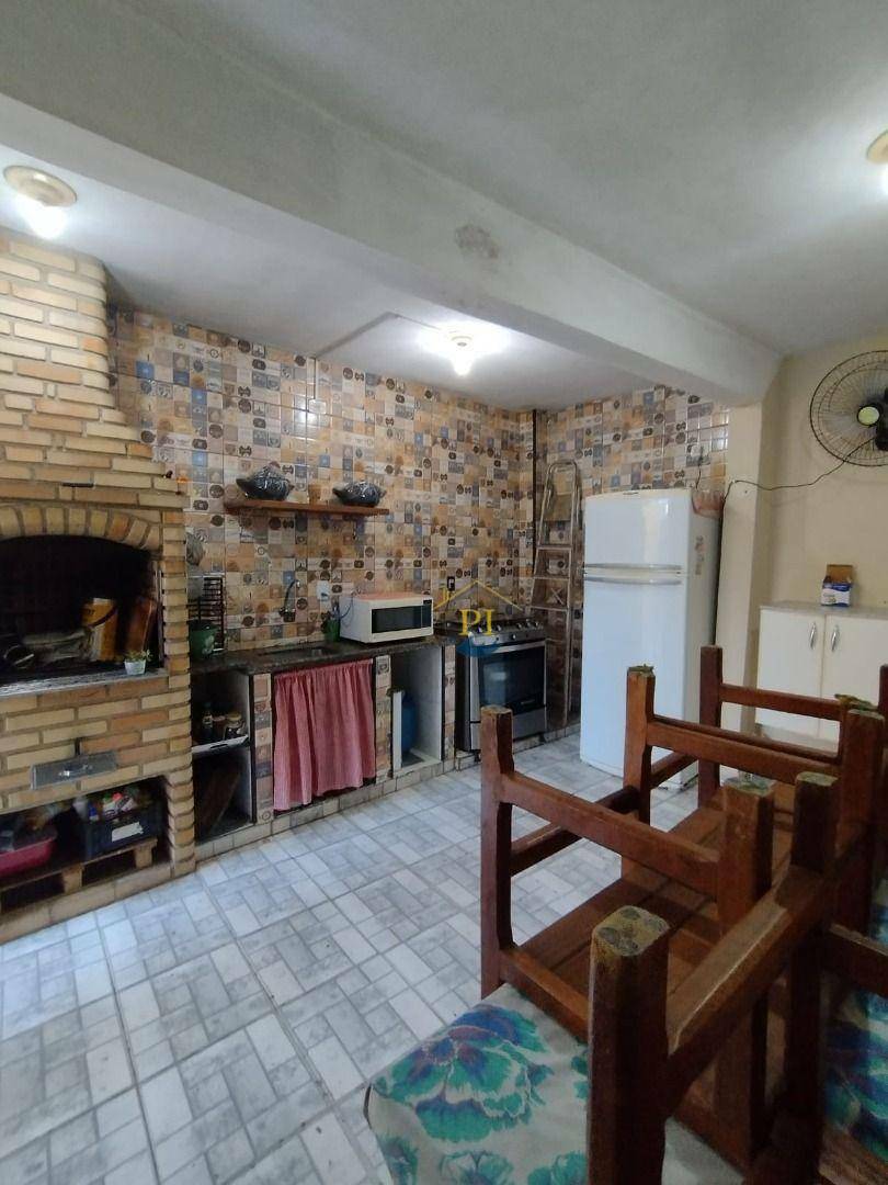 Casa à venda com 3 quartos, 150m² - Foto 12