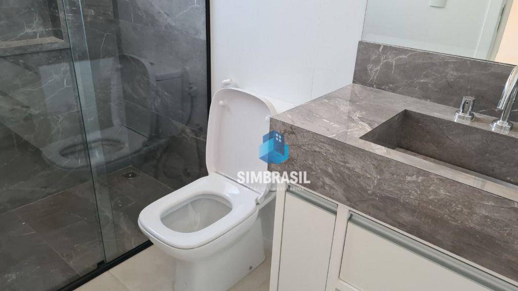 Casa à venda com 3 quartos, 246m² - Foto 27