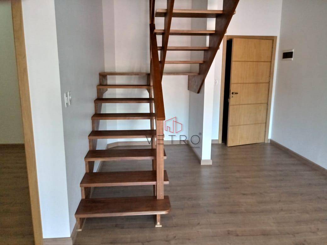 Apartamento à venda com 3 quartos, 164m² - Foto 2