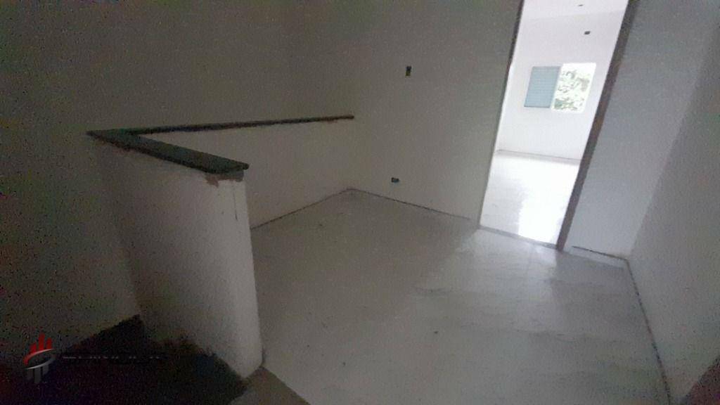 Sobrado à venda com 2 quartos, 100m² - Foto 18