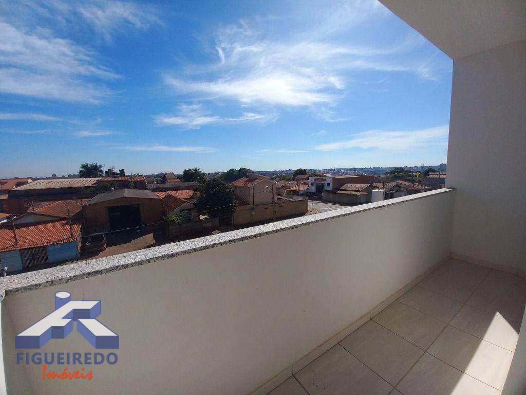 Apartamento à venda com 2 quartos, 67m² - Foto 19