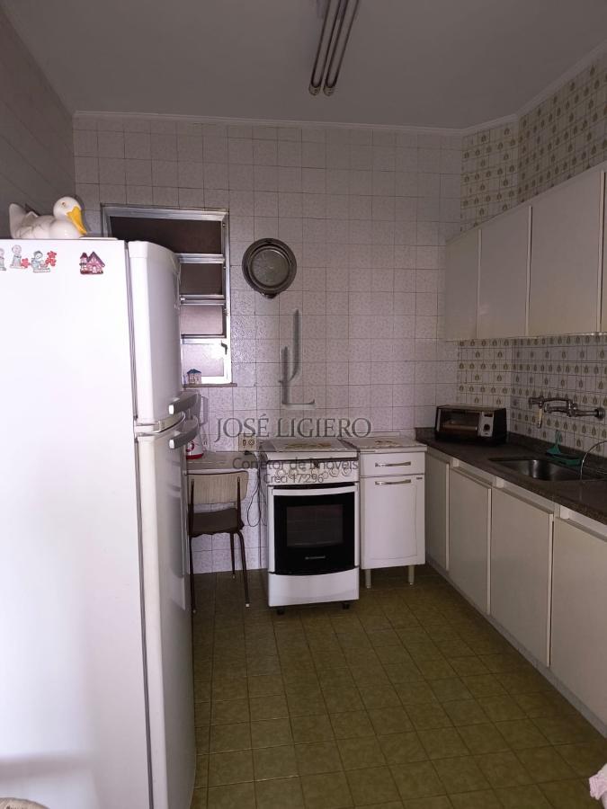 Apartamento à venda com 3 quartos, 150m² - Foto 36