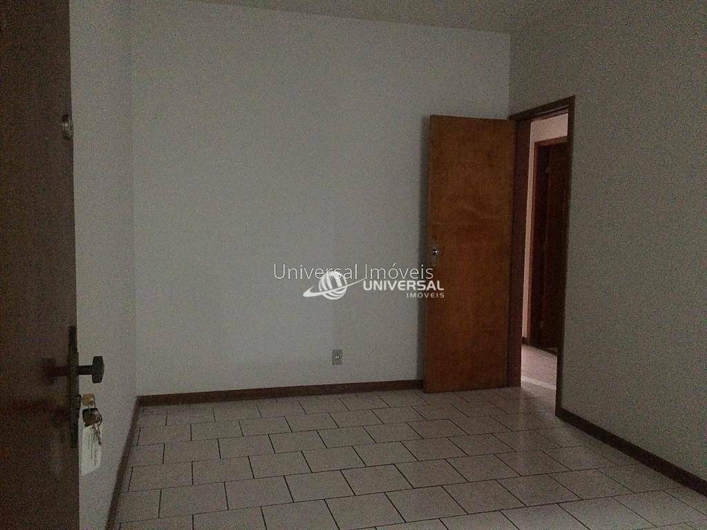 Apartamento para alugar com 2 quartos, 107m² - Foto 5